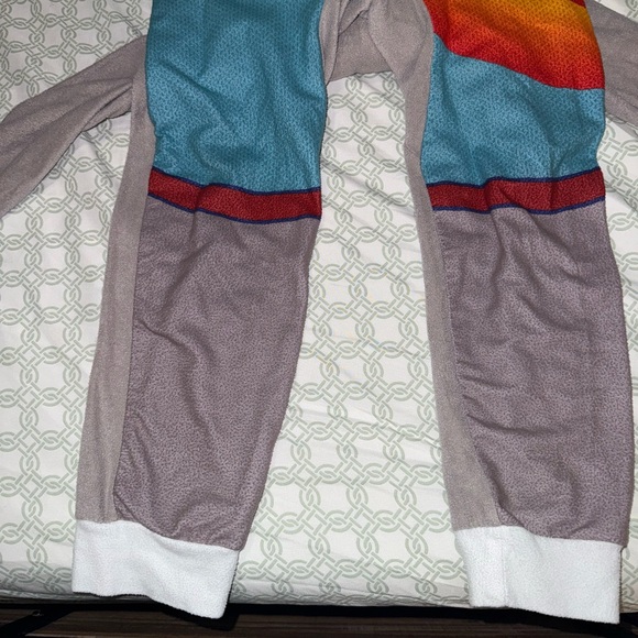 🧡10 for $20🧡 Space Jams Onesie Gray Bugs Bunny| size 6/7| flaws sold as is - Picture 8 of 11